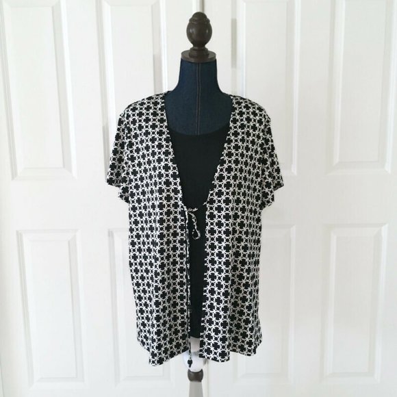 Notations Black and White Abstract Layered Top 3X - Picture 2 of 12